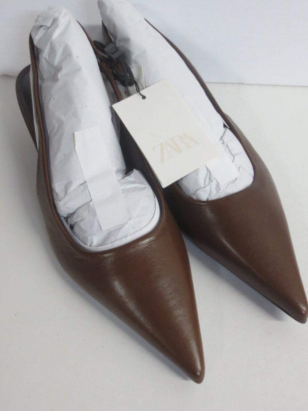 ZARA WOMEN'S POINTED TOE BROWN SLINGBACK KITTEN HEEL SHOES  - US 7.5